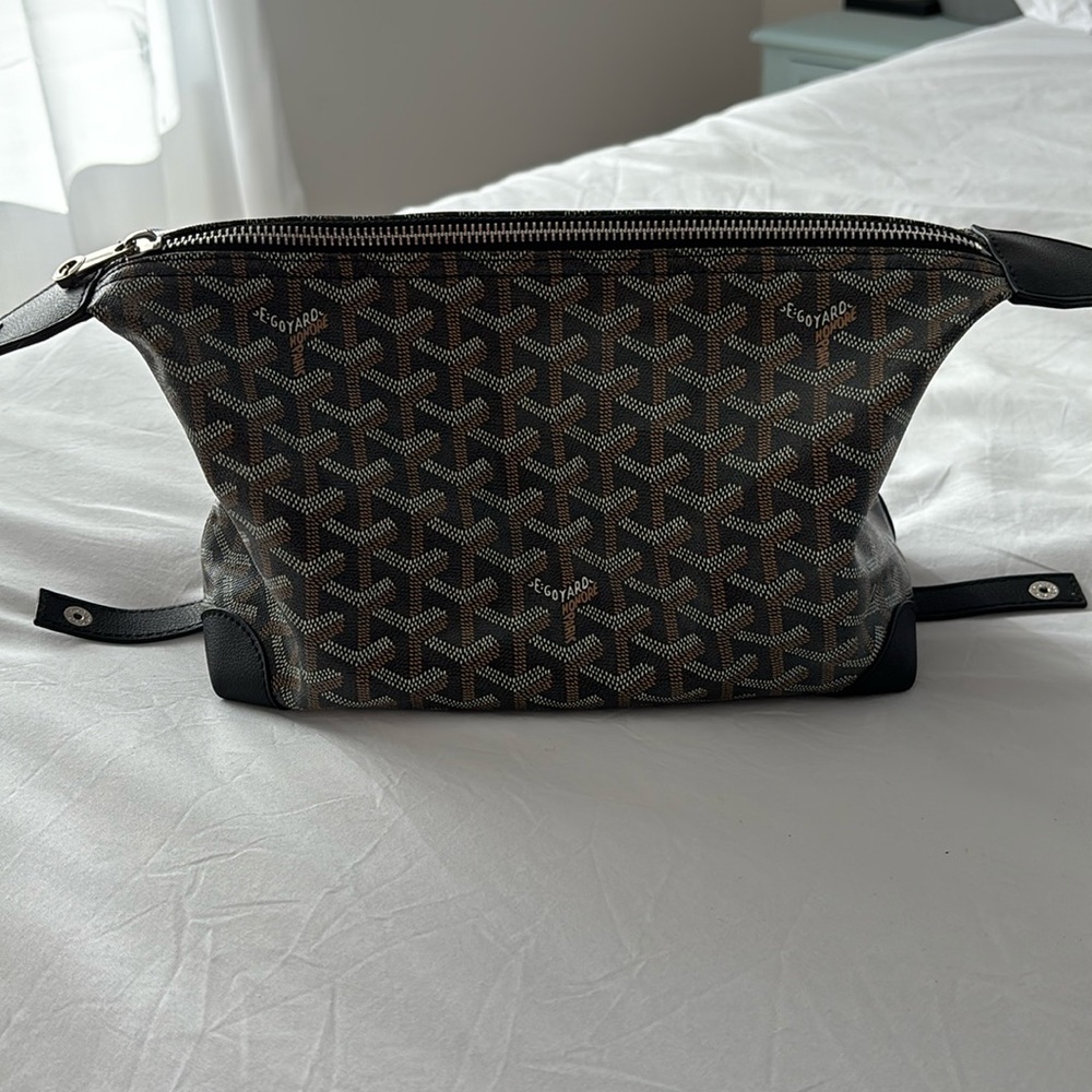 Make up bag